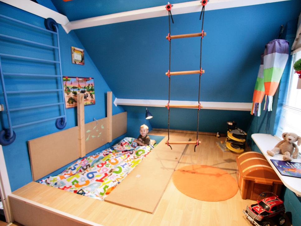 Hidden bed |These Cool Kids Rooms Are So Amazing, You'll Want Them for Yourself 