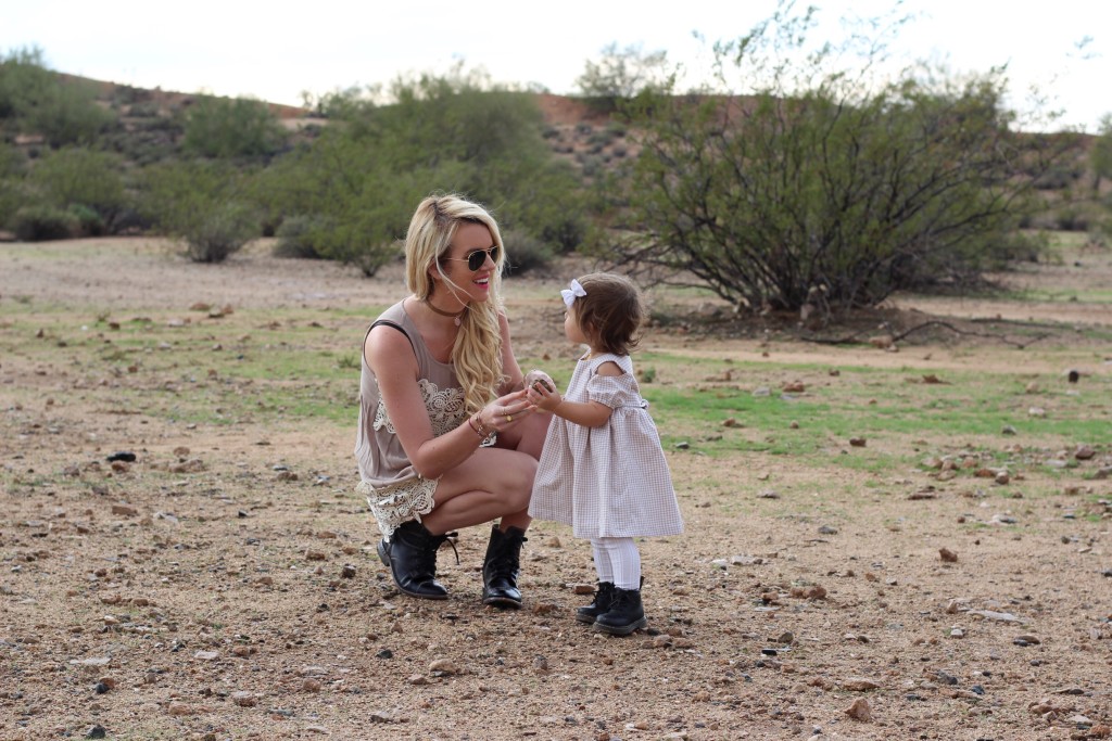 Desert Wandering with The Vintage Blonde in the cuteheads Cosette Cutout Dress