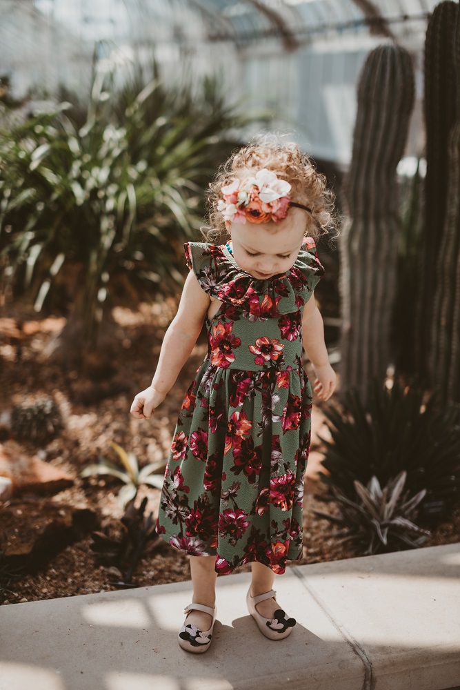 Little girls green floral dress - cuteheads.com