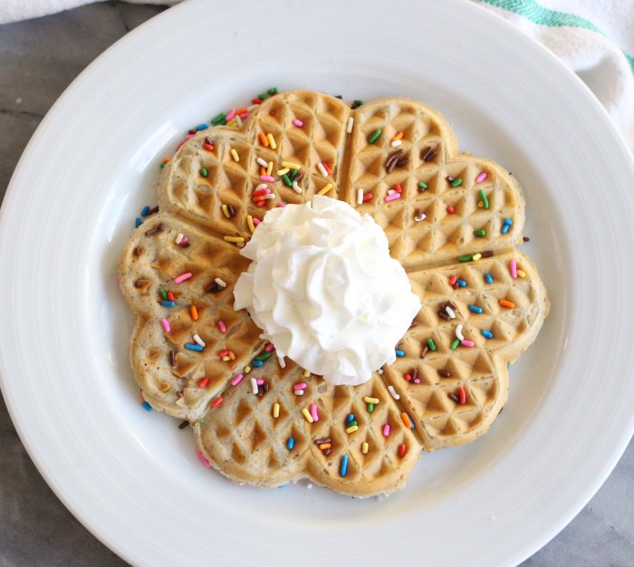 How cute are these heart shaped waffles? And they're so easy to make at home! See how at blog.cuteheads.com