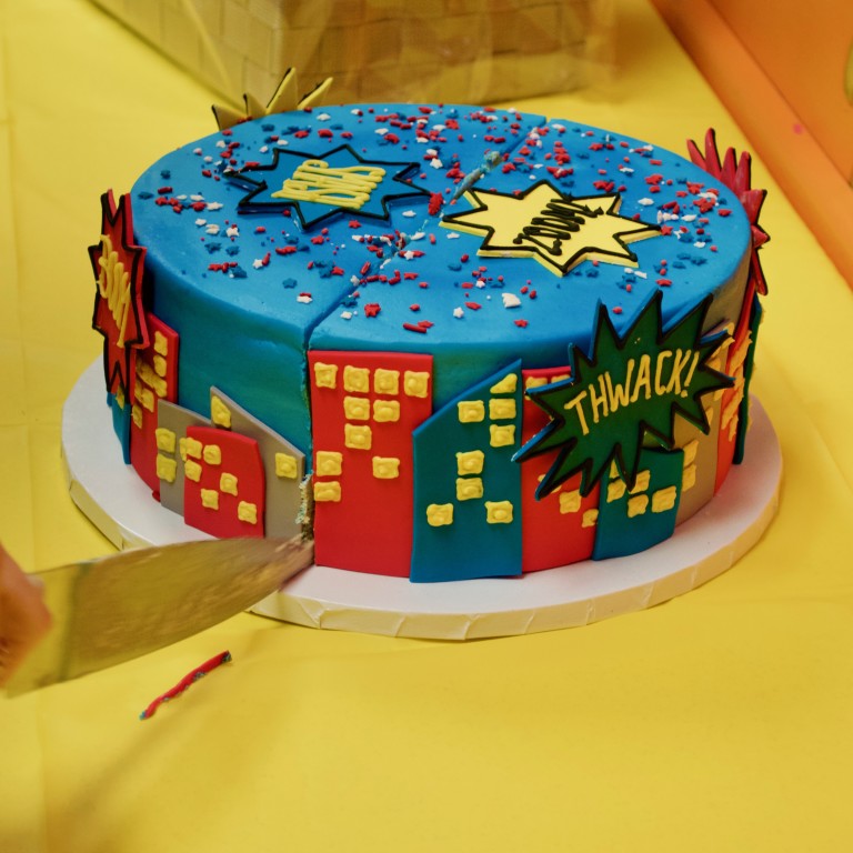 Children's Museum of Houston Super Powered Summer --superhero cake -- blog.cuteheads.com