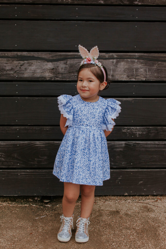 little girls blue and white ditsy floral calico pinafore dress
